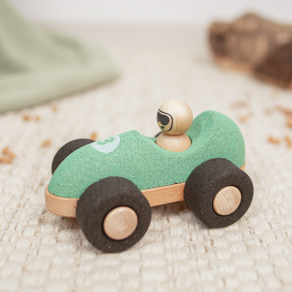 Cork Racer, grün- Schiebefahrzeug aus Kork