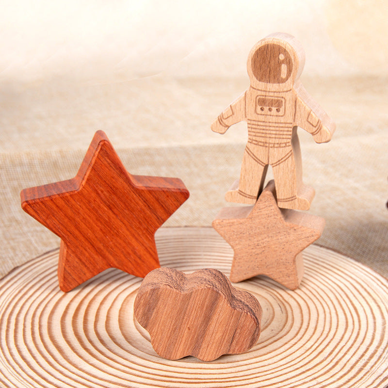 Holz-Balancierspiel "Astronaut" – Spielerisch die Sterne erobern